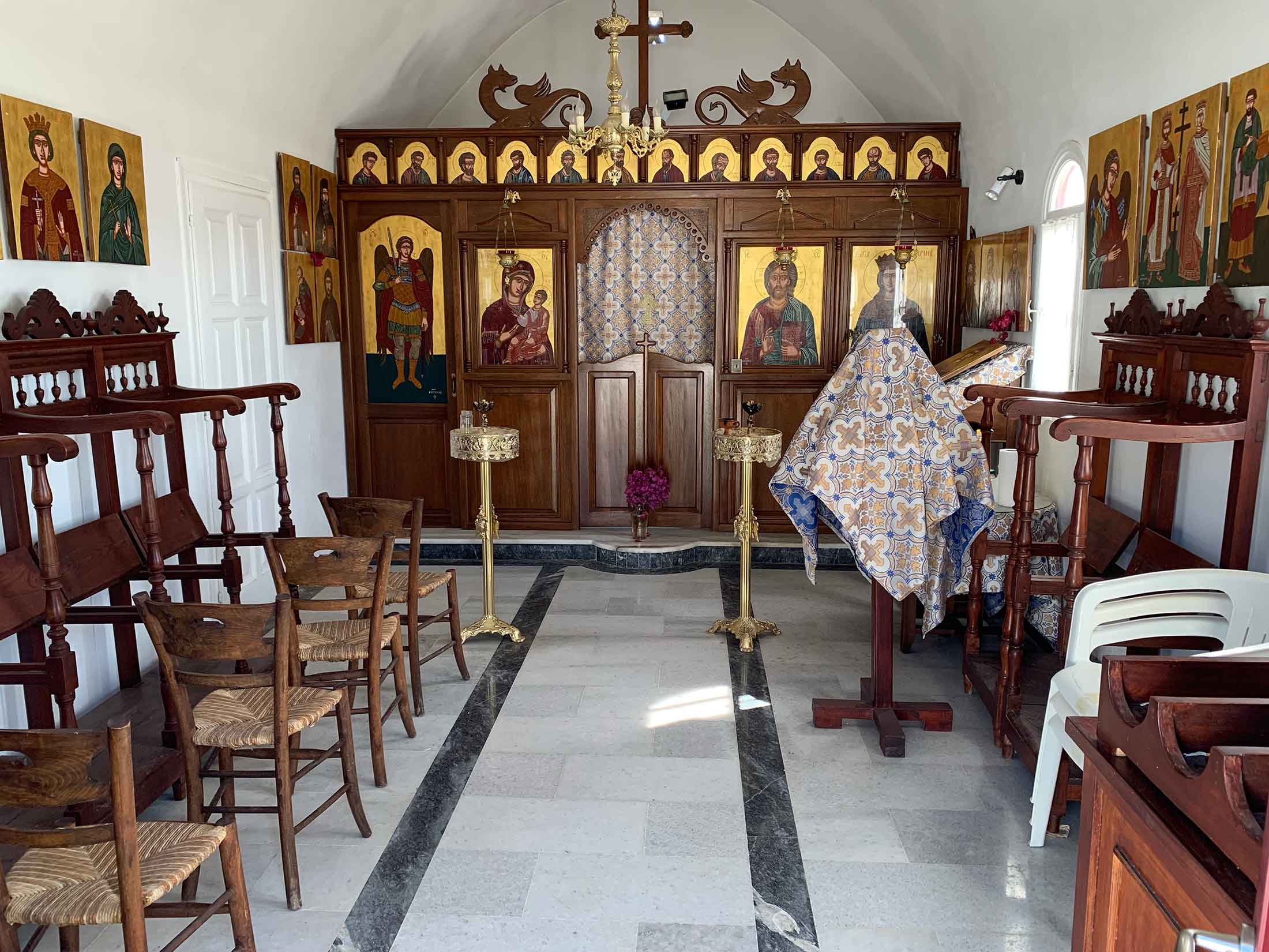 orthodox chapel in Naousa old town, paros island